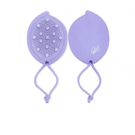 GO GREEN OIL INFUSED SCALP MASSAGER AND EXFOLIATOR